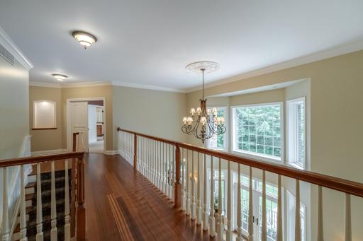 880 Weatherhill Woods Lane SW, Rochester, MN 55902
