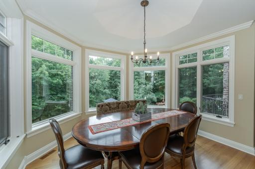 880 Weatherhill Woods Lane SW, Rochester, MN 55902
