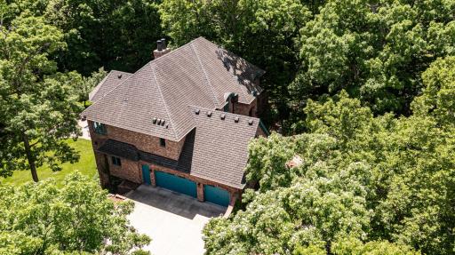 880 Weatherhill Woods Lane SW, Rochester, MN 55902
