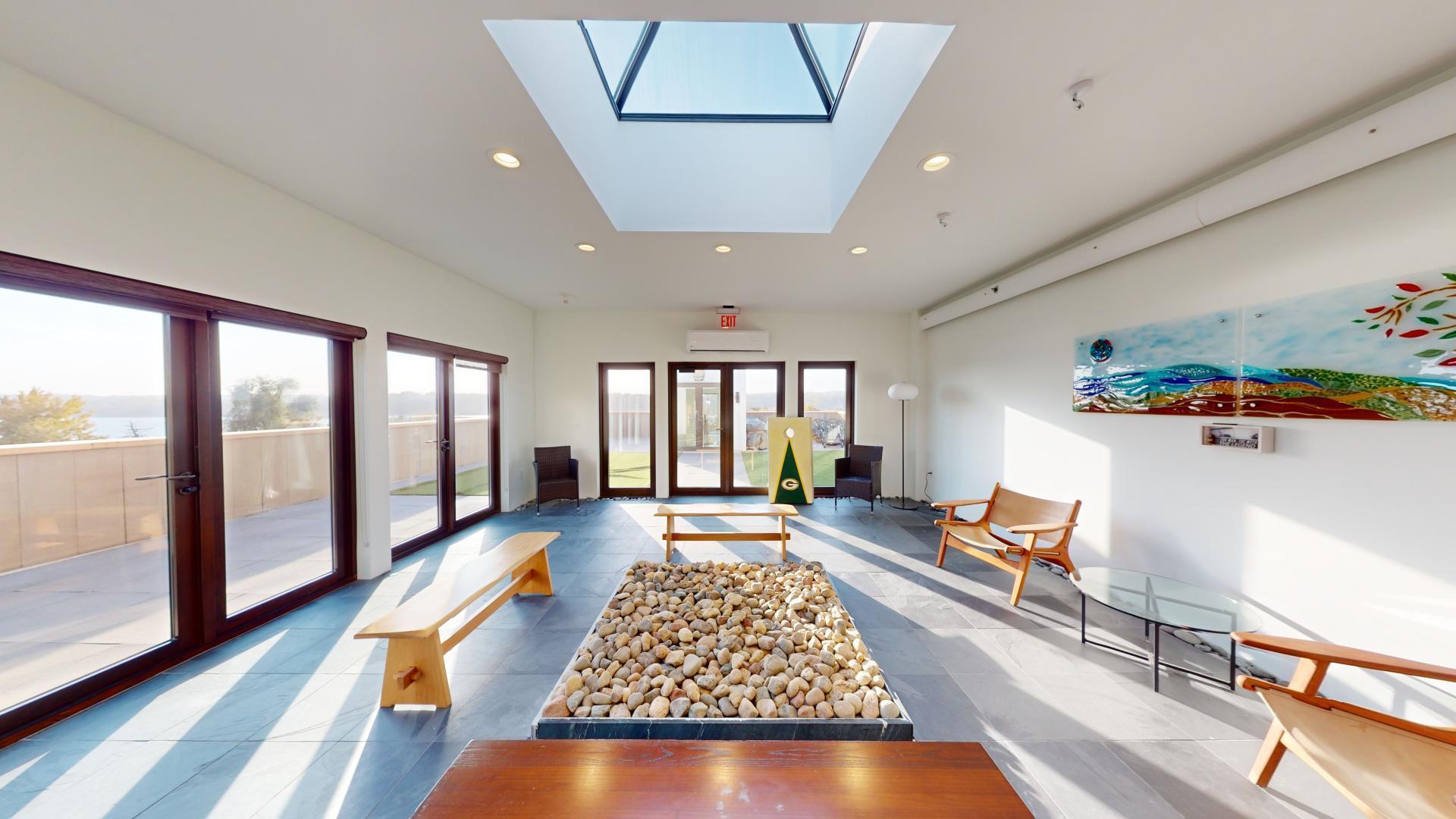 3rd floor conference room, this can be a "reflective pool"