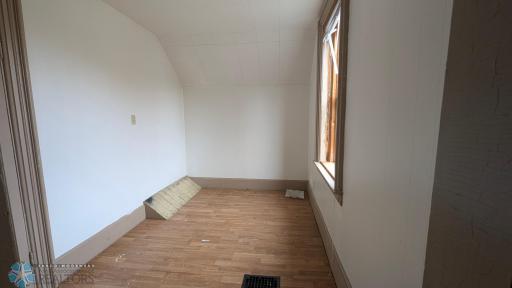 125 2nd Street W, Hunter, ND 58048