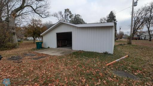 125 2nd Street W, Hunter, ND 58048
