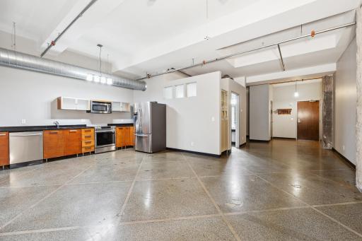 350 Saint Peter Street, 307, Saint Paul, MN 55102