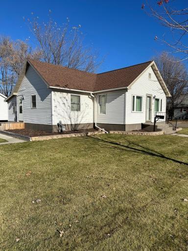 1121 1st Street E, Thief River Falls, MN 56701