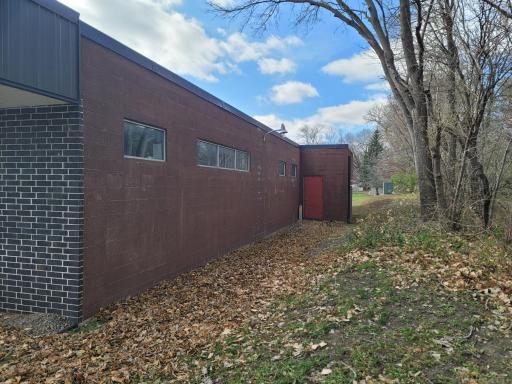 310 W West College Drive, Marshall, MN 56258