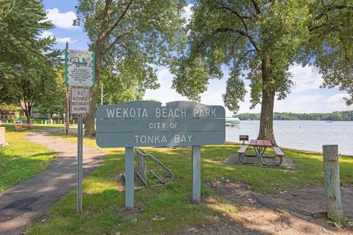 Wekota park has trails, picnic tables, and a playground