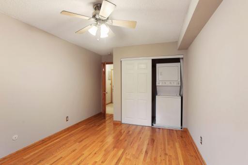 391 Grand Avenue, 305, Saint Paul, MN 55102