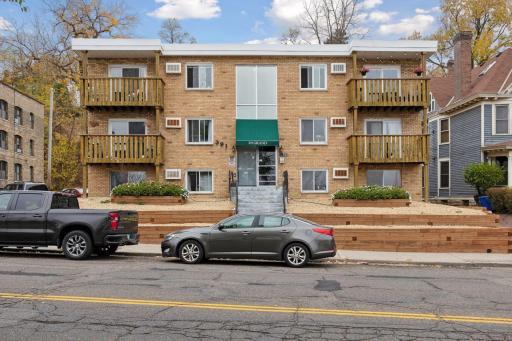 391 Grand Avenue, 305, Saint Paul, MN 55102