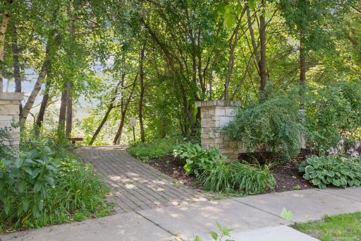 3383 Pioneer Place, Stillwater, MN 55082
