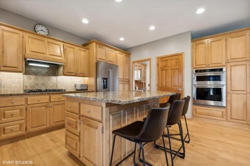 6220 Pagenkopf Road, Maple Plain, MN 55359