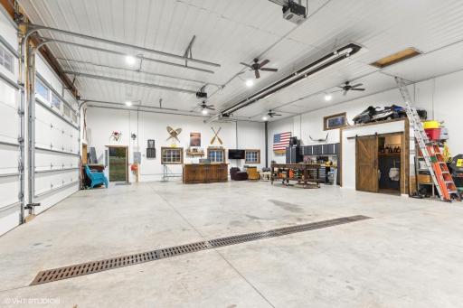 6220 Pagenkopf Road, Maple Plain, MN 55359
