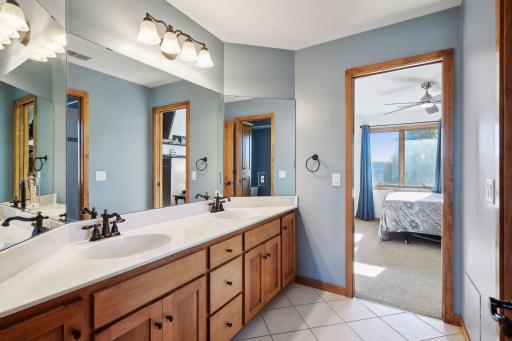 1030 Willow View Drive, Long Lake, MN 55356