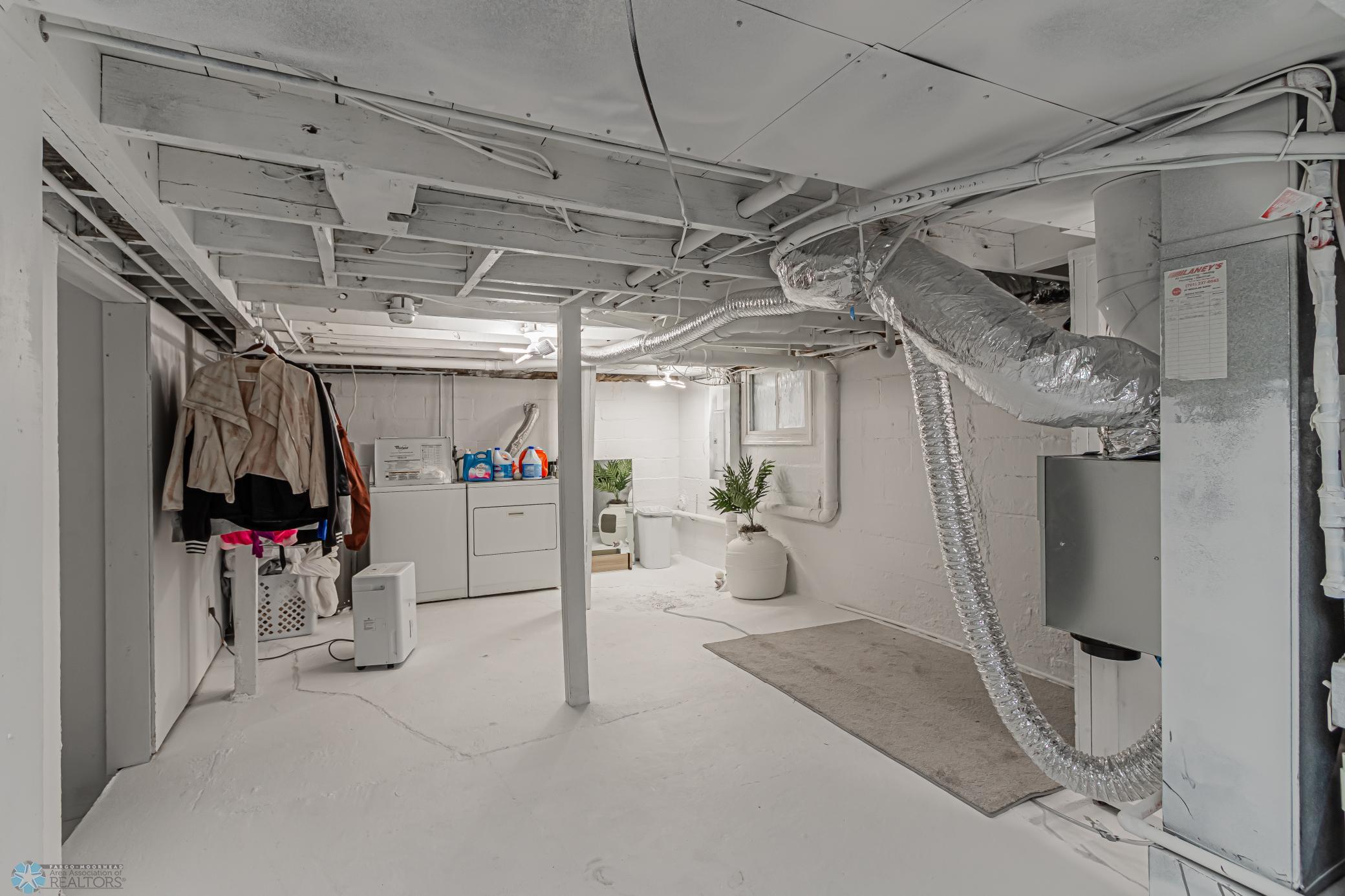 5 Main St N, Dilworth, MN-22.jpg