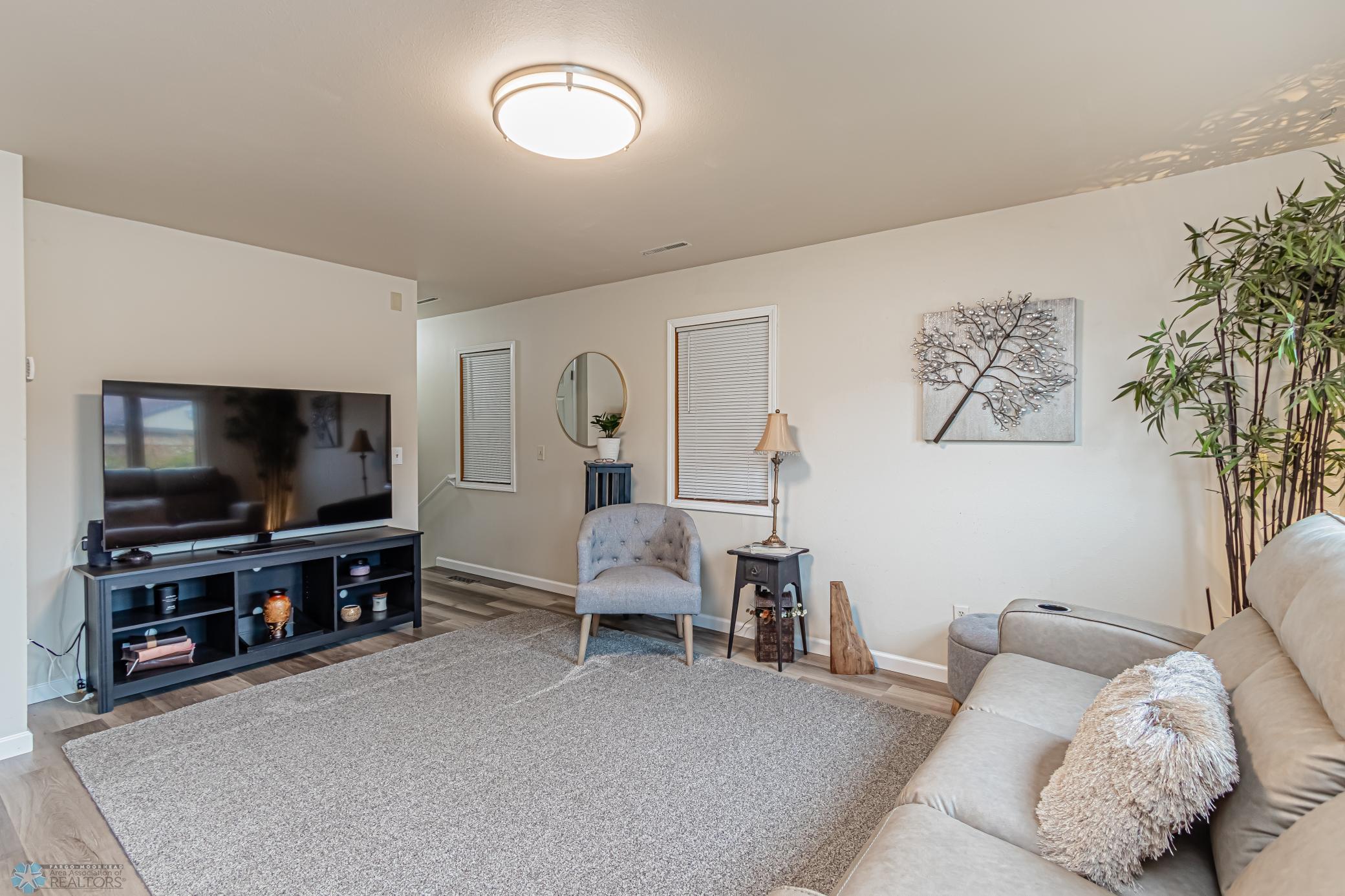 5 Main St N, Dilworth, MN-11.jpg