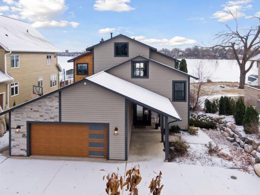 2055 Lakeside Lane, Mound, MN 55364