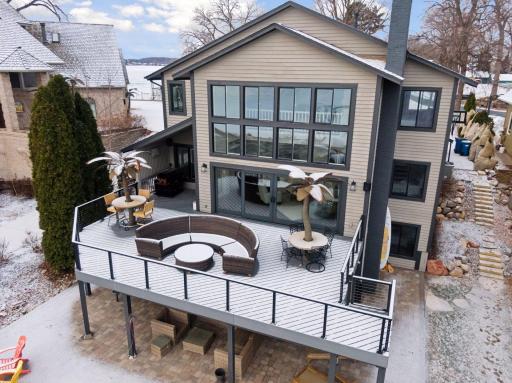 2055 Lakeside Lane, Mound, MN 55364