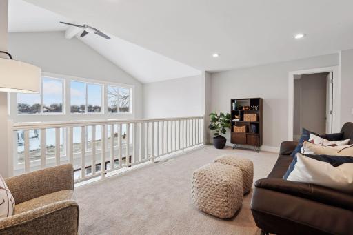 2055 Lakeside Lane, Mound, MN 55364