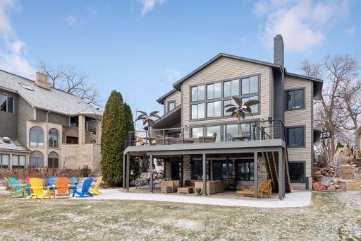 2055 Lakeside Lane, Mound, MN 55364