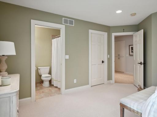 450 Old Long Lake Road, Wayzata, MN 55391