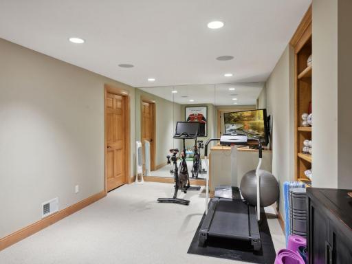 450 Old Long Lake Road, Wayzata, MN 55391
