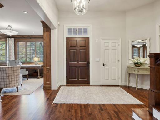 450 Old Long Lake Road, Wayzata, MN 55391
