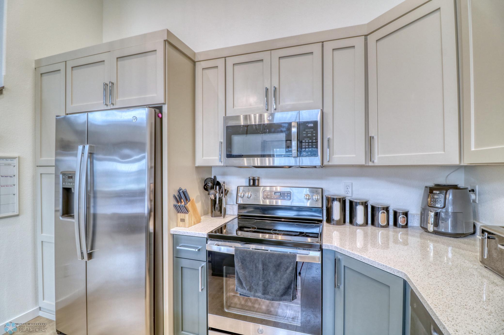 Kitchen1_6.jpg