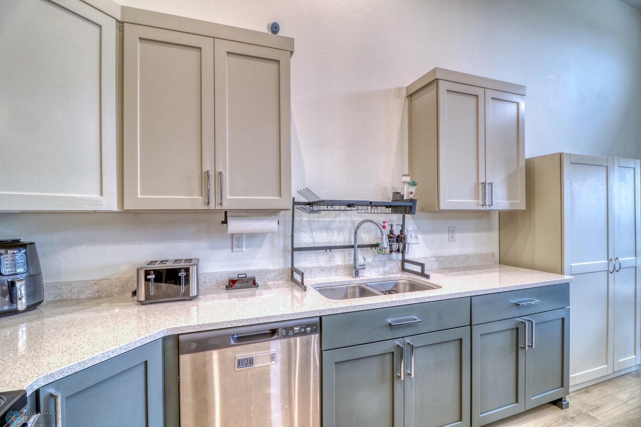 Kitchen1_4.jpg
