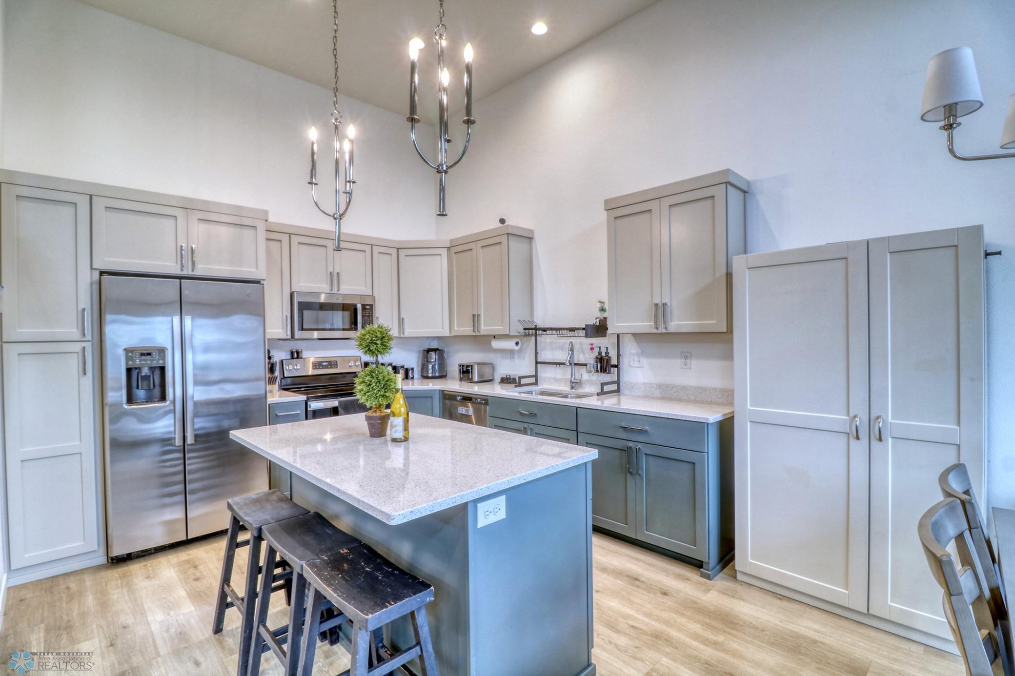 Kitchen1_1.jpg