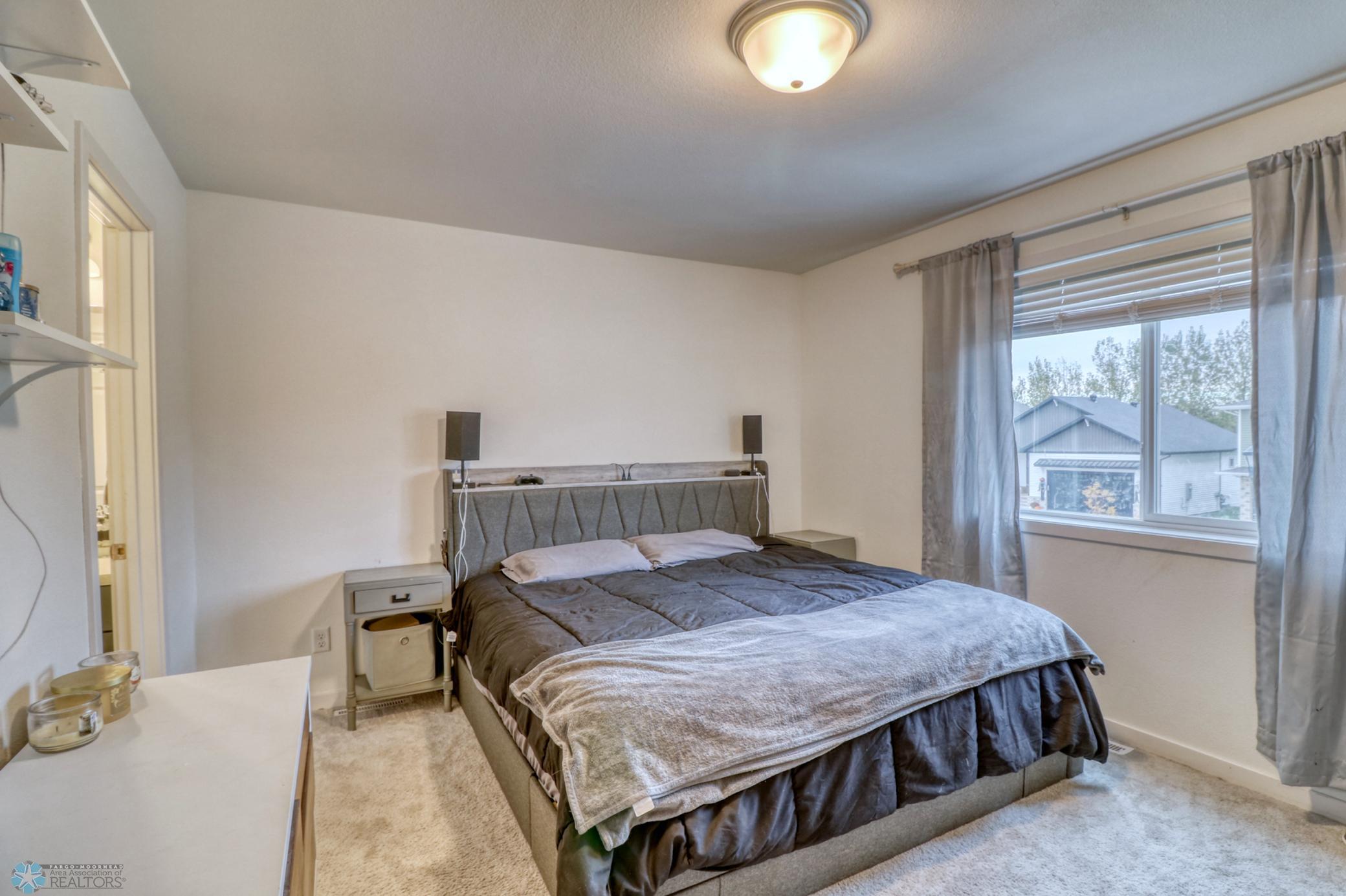 Primary Bedroom1_1.jpg