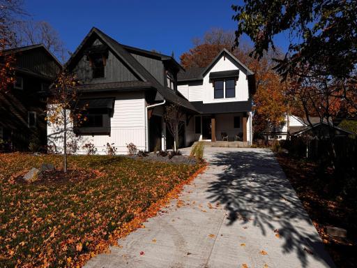 641 Park Street E, Wayzata, MN 55391