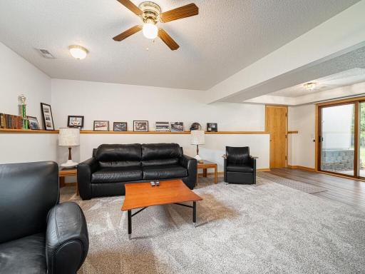 6836 Chesshire Lane N, Maple Grove, MN 55311
