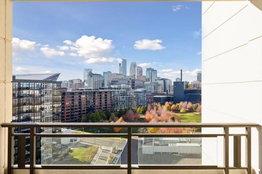 1111 W River Parkway, 12C, Minneapolis, MN 55415
