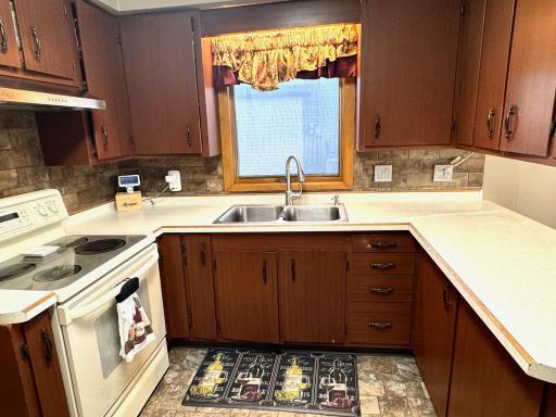 Photo for 311 Saint Marys Avenue SW, Red Lake Falls, MN 56750 - Listing #6628962 311 Saint Marys Avenue SW, Red Lake Falls, MN 56750