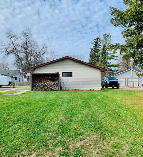 Photo for 411 Bay Avenue SE, Baudette, MN 56623 - Listing #6629091 Water side- lots of room to add on towards the water!