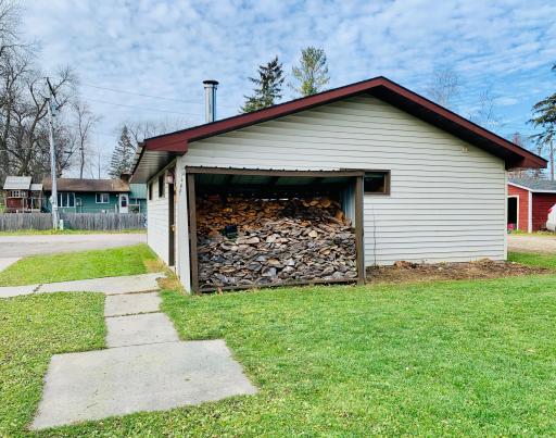 Photo for 411 Bay Avenue SE, Baudette, MN 56623 - Listing #6629091 411 Bay Avenue SE, Baudette, MN 56623