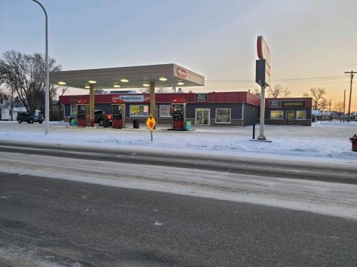 655 W Main Street, Perham, MN 56573