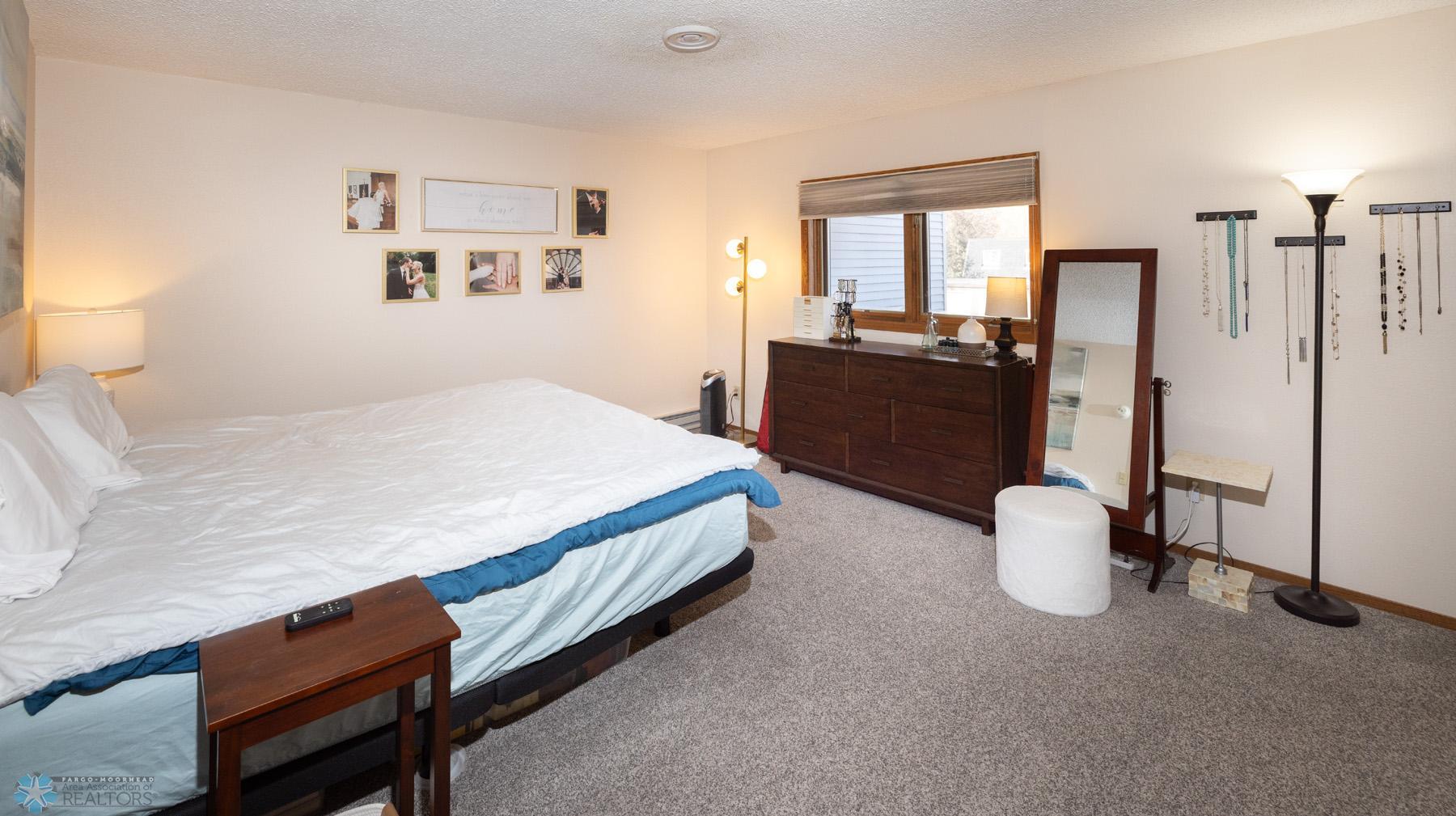 Primary Bedroom w/Large Walk-In Closet