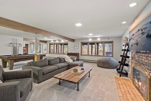 5629 Woodcrest Drive, Minneapolis, MN 55424