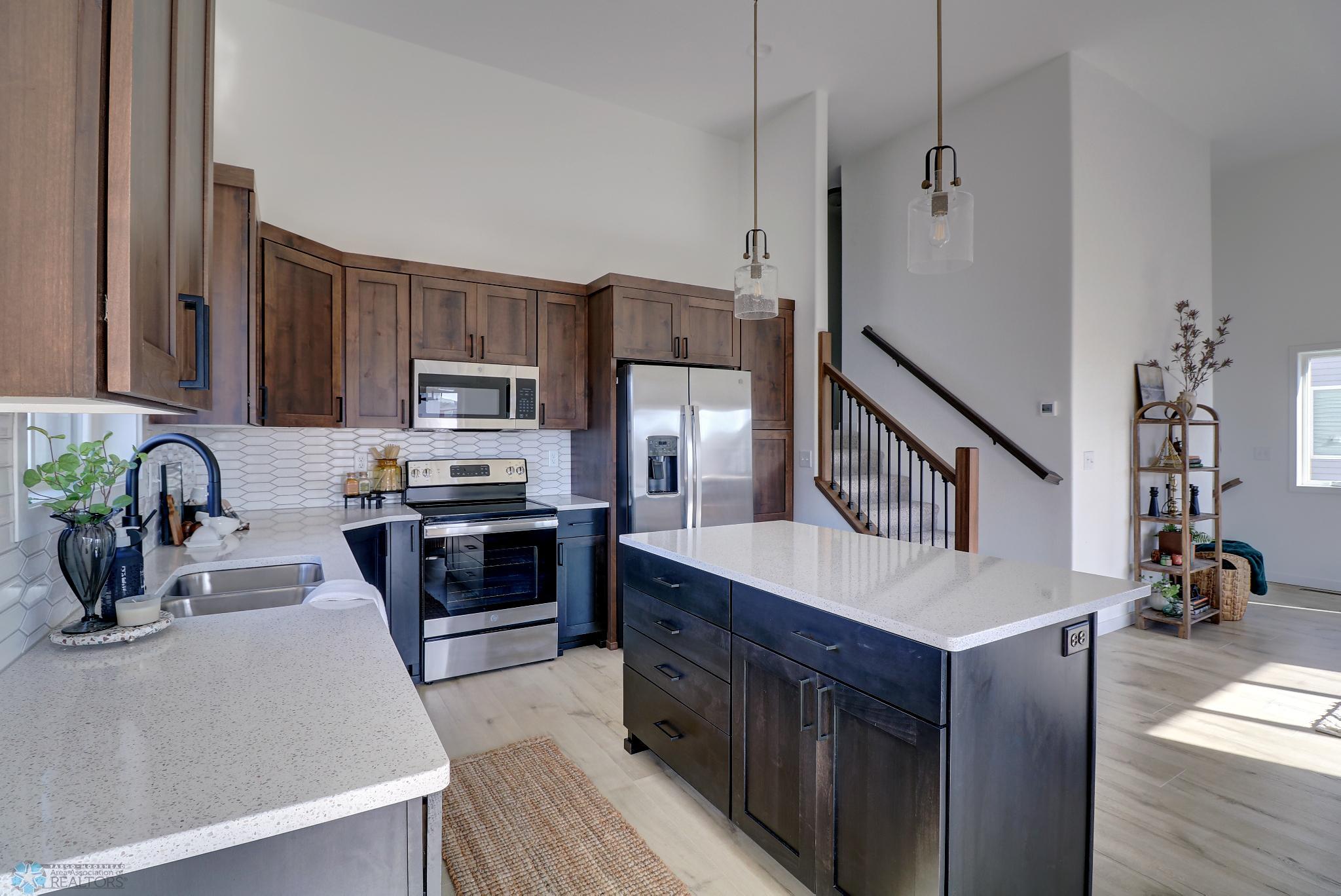 Kitchen1_2.jpg