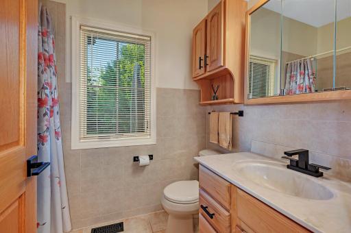 4767 Walnut Road, Isle, MN 56342