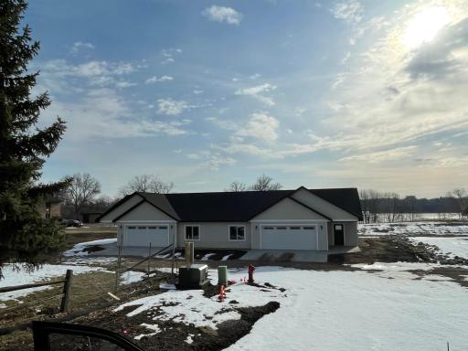 323 1/2 Unit 1 Fairgrounds Road N, Alexandria, MN 56308