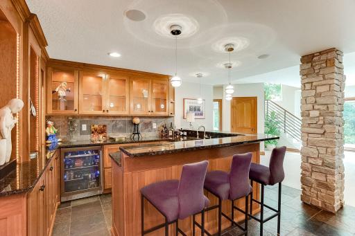 21080 Ridgewood Trail, Lakeville, MN 55044