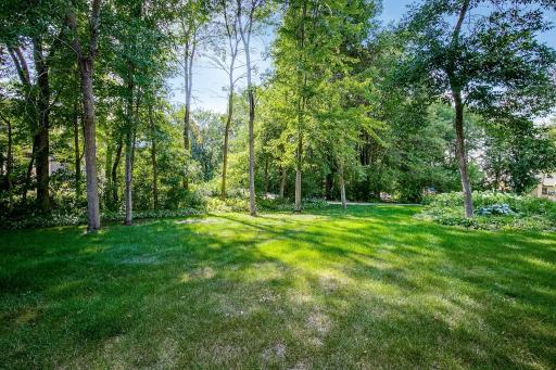 21080 Ridgewood Trail, Lakeville, MN 55044