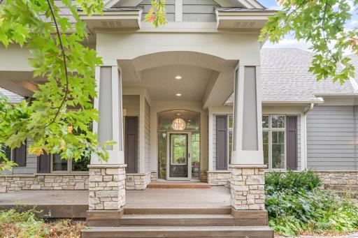 21080 Ridgewood Trail, Lakeville, MN 55044