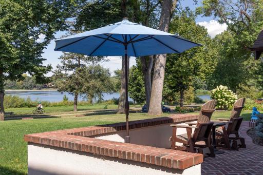 Stunning lot and lake views from every formal living area and all bedrooms.