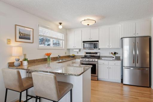 16922 Grays Bay Boulevard, Wayzata, MN 55391