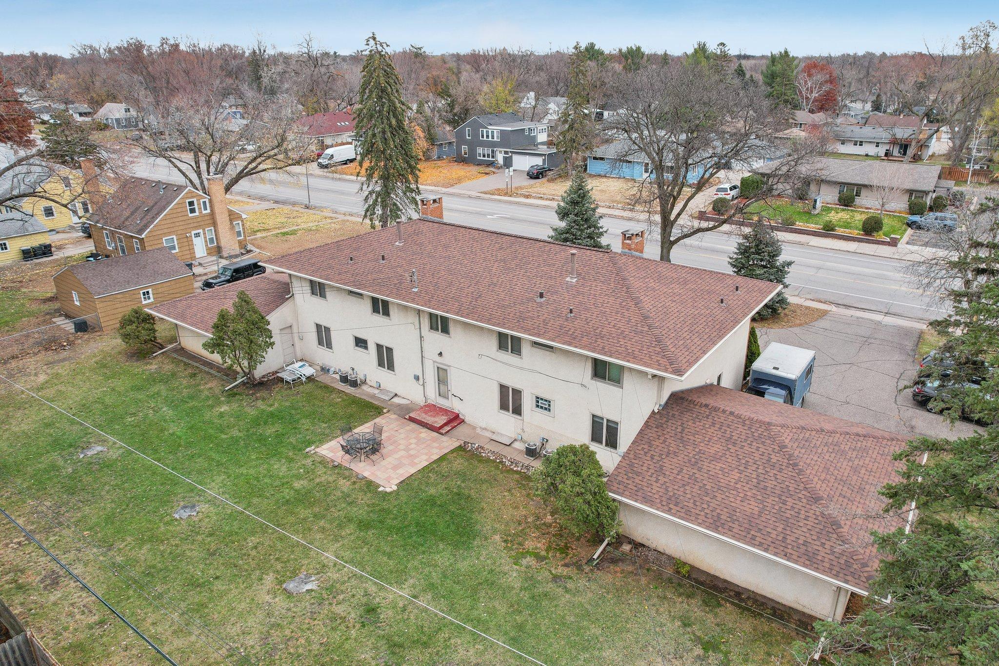 45-web-or-mls-Nicollet Ave 1-045.jpg