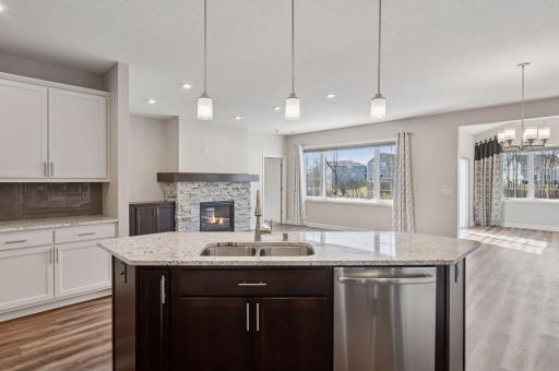 Wouldn't it be fun to cook from this vantage point? You are fully involved in conversations and have a great view.