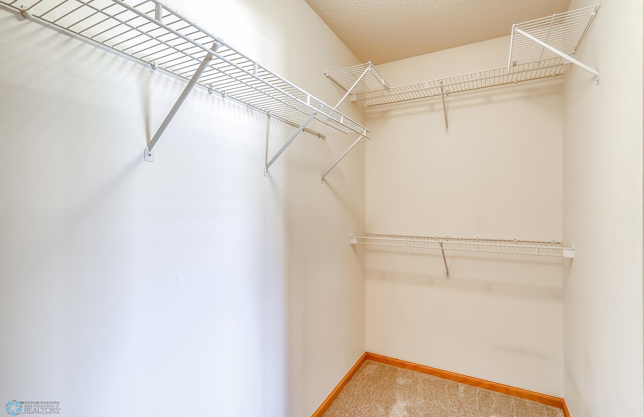 13Primary Closet1_1.jpg