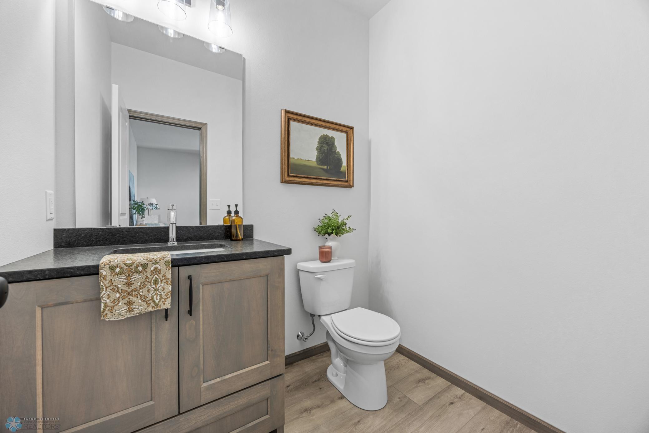 1/2 bath
